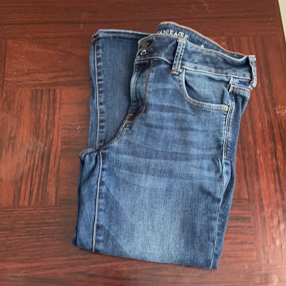 American eagle artist crop